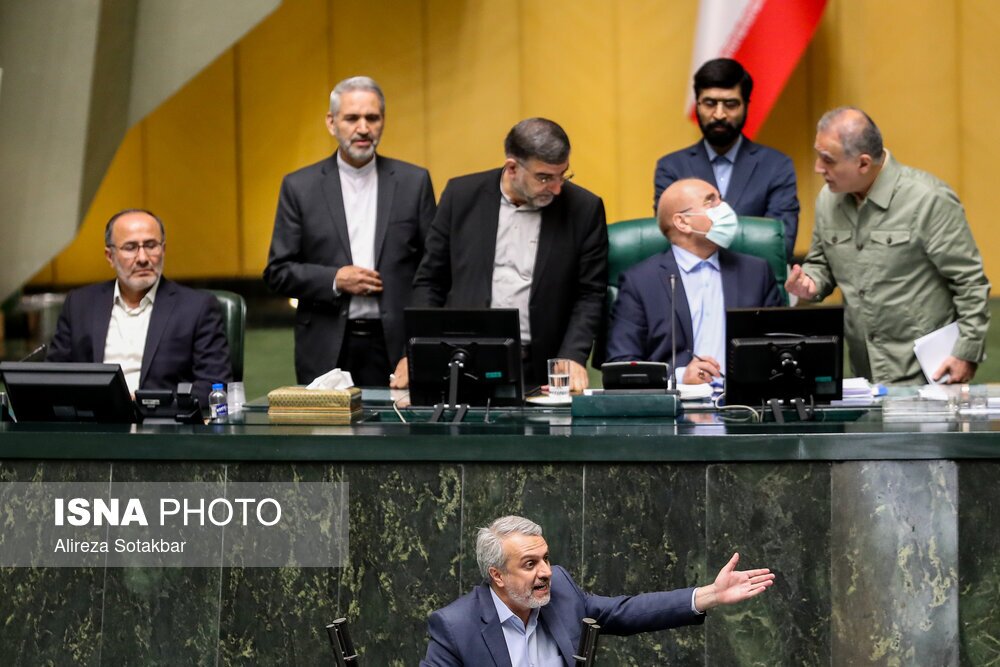 استیضاح / رای مجلس به برکناری فاطمی امین وزیر صمت استیضاح / رای مجلس به برکناری فاطمی امین وزیر صمت