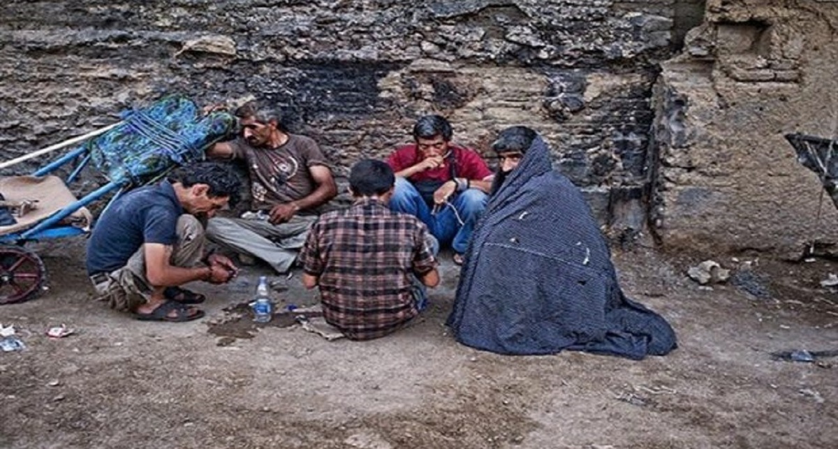 پلیس: جمع آوری بیش از ۵۱ هزار معتاد متجاهر و دستگیری ۱۹۵۰۰ خرده فروش موادمخدر