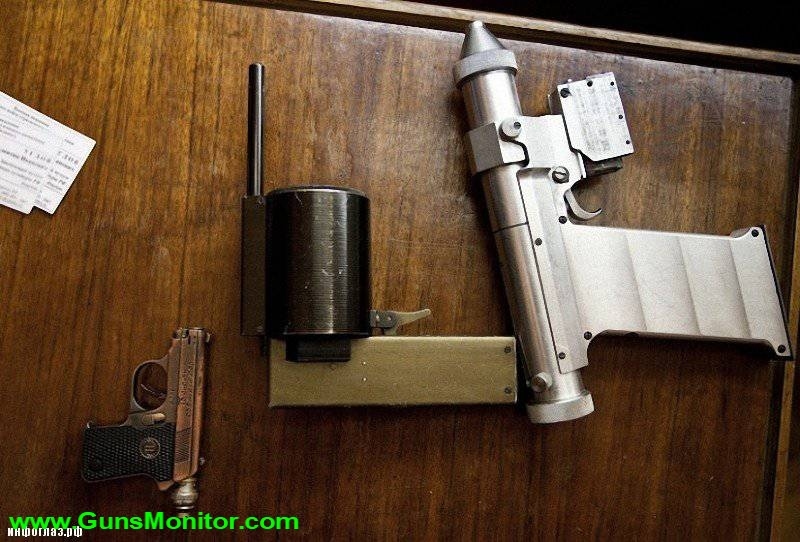 تپانچه لیزری؛ سلاحی که شوروی برای درگیری در فضا طراحی کرد تپانچه لیزری؛ سلاحی که شوروی برای درگیری در فضا طراحی کرد