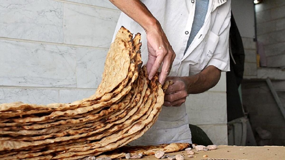 رئیس اتحادیه نانوایان سنگکی: فروش نان سنگکی زیر 5 هزار تومان توجیه اقتصادی ندارد