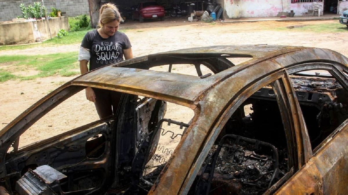 آتش‌سوزی خودرو‌ها در ونزوئلا؛ آیا بنزین ایران مقصر است؟ / وزارت نفت: در داخل ایران نیز همین محصول استفاده می‌شود