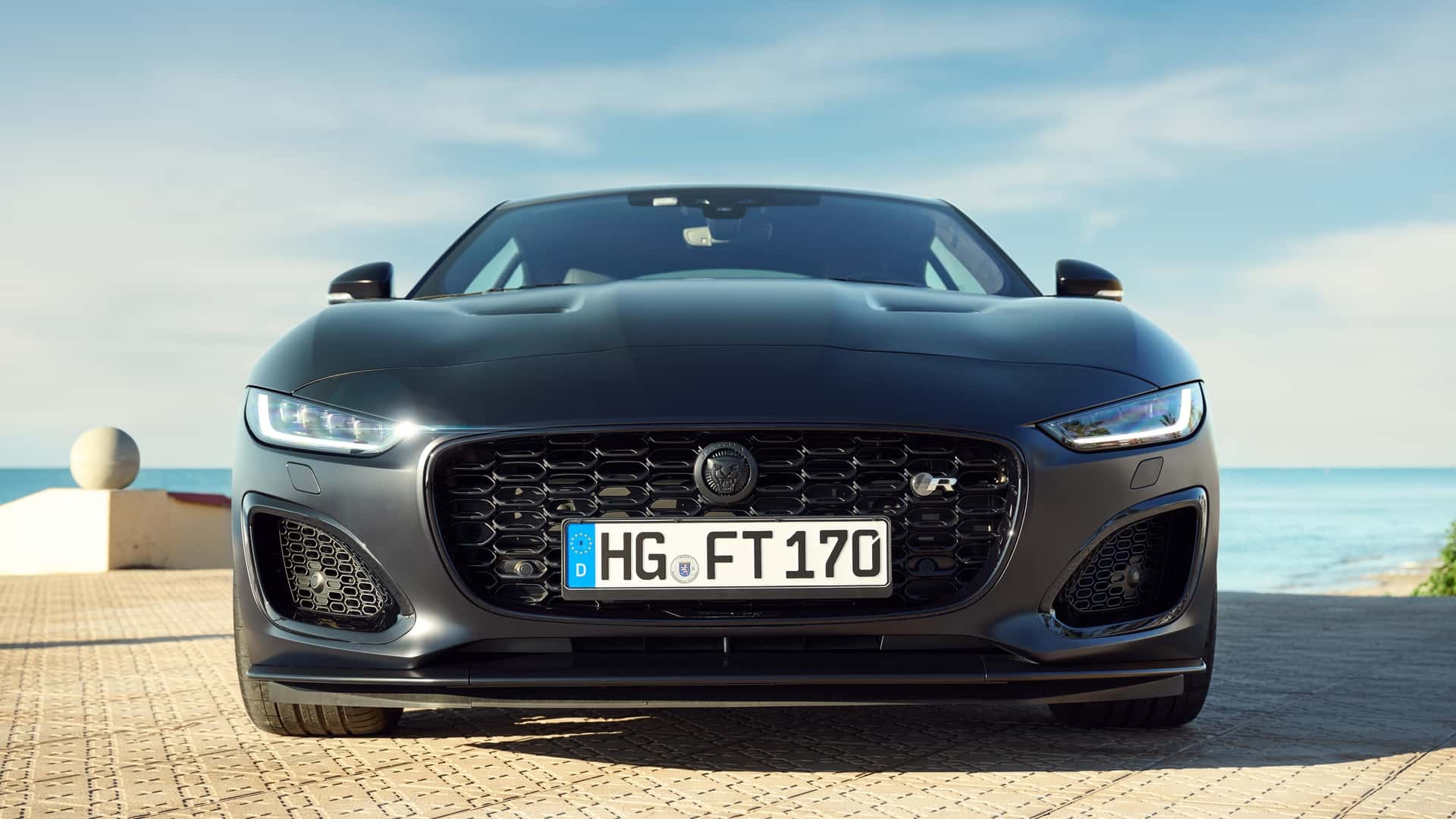 جگوار اف-تایپ 75؛ با خاص ترین خودرو این روزهای انگلیس(+عکس) جگوار اف-تایپ 75؛ با خاص ترین خودرو این روزهای انگلیس(+عکس)