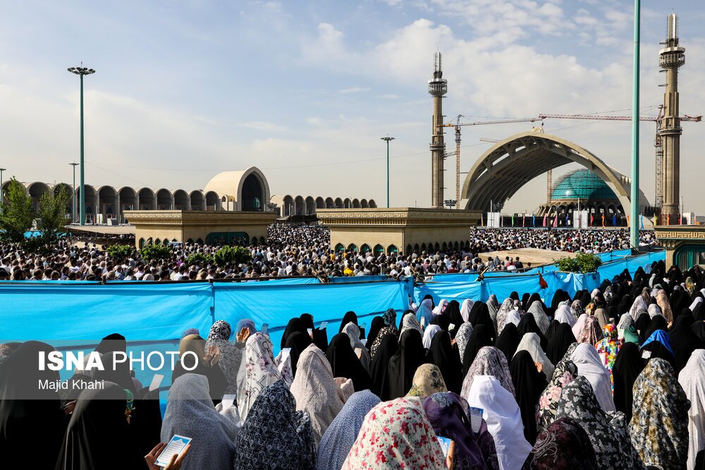 اصولگرایان و رفراندوم سازی از نماز عید فطر اصولگرایان و رفراندوم سازی از نماز عید فطر