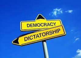 آیا دموکراسی زادۀ خشونت است؟