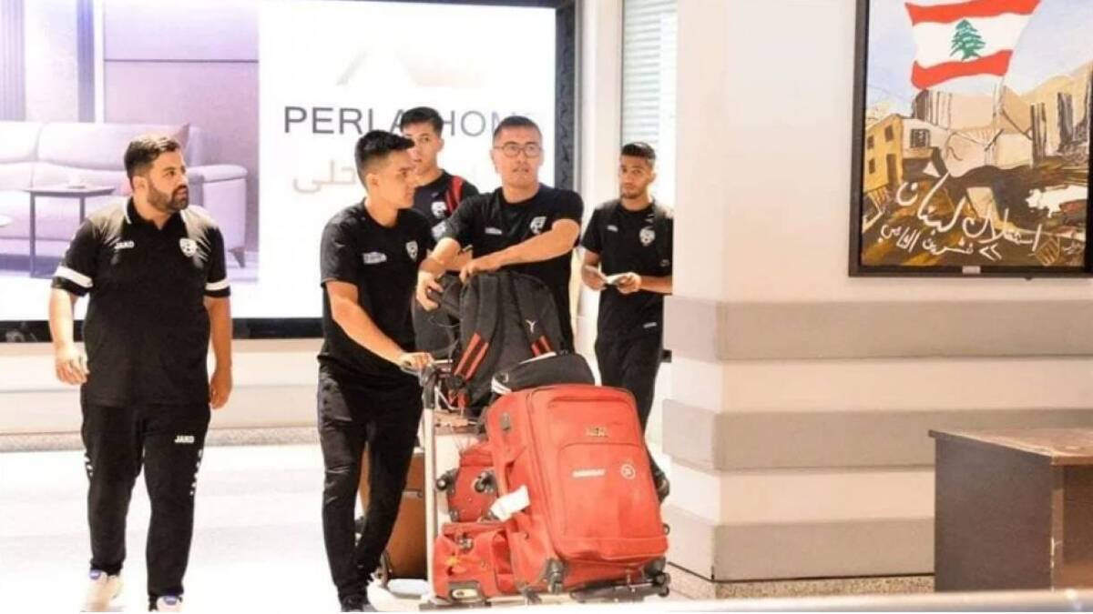 ورود تیم فوتسال افغانستان به لبنان (+عکس)