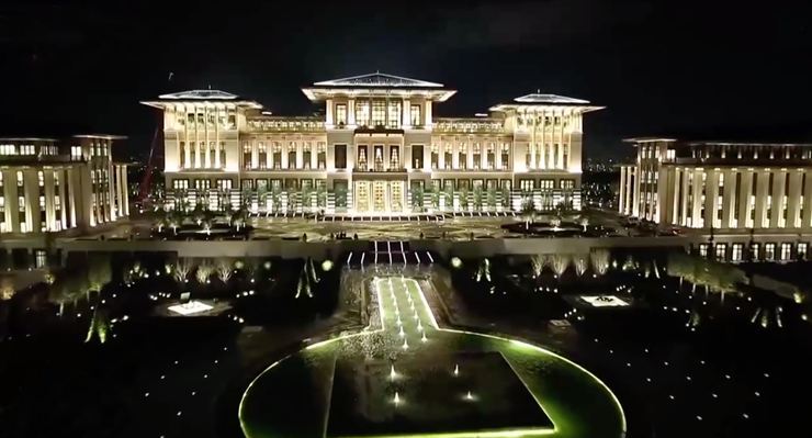 ستاره اقبال خاموش نشدنی اردوغان ستاره اقبال خاموش نشدنی اردوغان