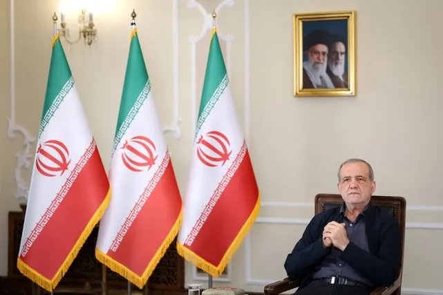 پیام روشن پزشکیان در گفت‌و‌گوی تصویری با مرد نامرئی: من هستم!