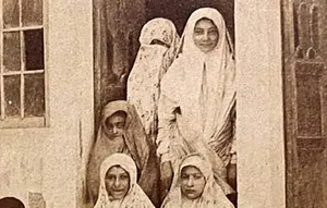 مدرسۀ دختران یهودی در دوران مظفرالدین شاه (عکس)