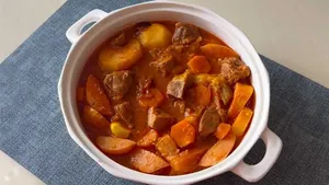طرز تهیه تاس کباب با گوشت چرخ کرده