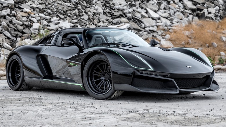 رضوانی بیست آلفا ایکس بلک‌برد (Rezvani Beast Alpha X Blackbird)
