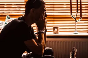 تفاوت نسل‌ها؛ با اضطراب در سنین مختلف چگونه برخورد کنیم؟