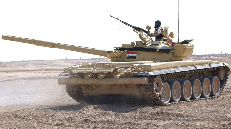 تانک اصلی میدان نبرد T-72 تانک اصلی میدان نبرد T-72