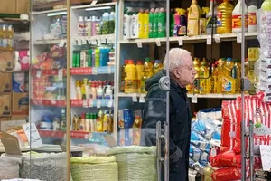 «سبد معیشت» ۹۰ میلیون تومان شد/ دستمزد برای ده روز ماه هم کفاف نمی‌دهد