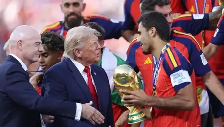 حذف ترامپ از عکس رسمی قهرمانی اسپانیا در جام جهانی (+عکس)