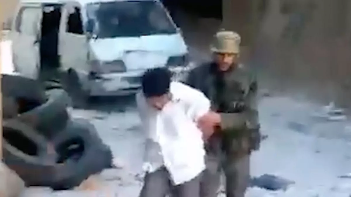ماجرای هولناک «تضامن» : کشتن 288 نفر در یک گودال! ماجرای هولناک «تضامن» : کشتن 288 نفر در یک گودال!