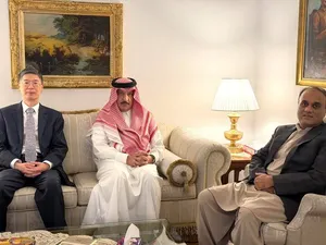 رایزنی دیپلمات‌های پاکستان، عربستان و چین در تهران