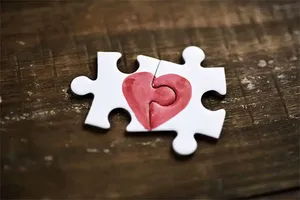 عشق چیست؟ چرا عاشق می شویم؟