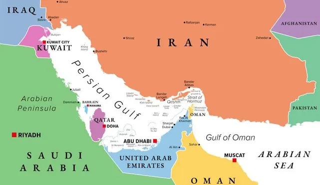 دور سوم حملات آمریکا/ سنتکام: پس از حمله سپاه به کشتی تجاری به ایران حمله کردیم/سپاه تنگه هرمز را بست /  پیت هگزث: ایران انتخاب بدی کرد، حالا تاوانش را می‌دهند/مناطقی در 5 استان کشور هدف حمله قرار گرفت/ آمریکا با اعلام پایان حملات: ۱۴۰ نقطه نظامی را زدیم/ ارتش:حملات پهپادی به بحرین/ سپاه: حمله به سکوهای سوخت‌گیری ناوهای آمریکایی در بنادر عمان