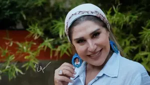 تیپ تابستانی نسیم ادبی با اکسسوری‌های خاص (+عکس)