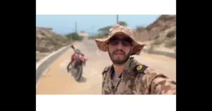 پیام تصویری یک رزمنده از جزیره هرمز به زیر کولر نشینانی که نمی‌دانند جنگ چیست