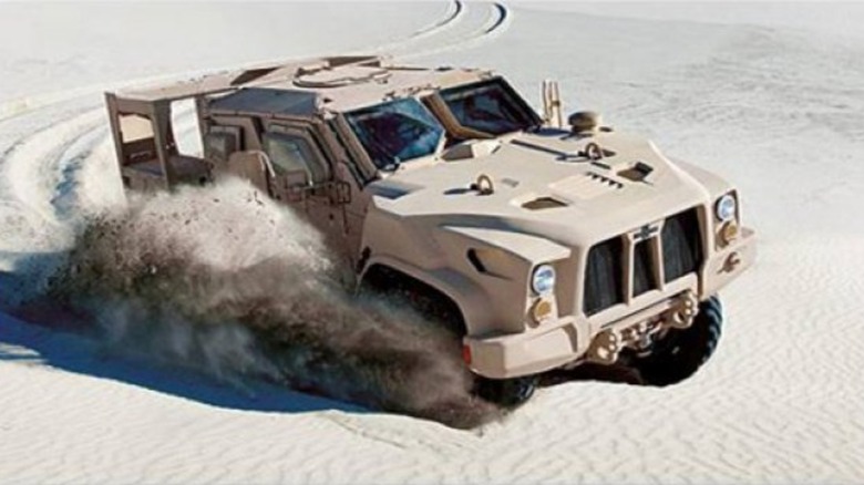 خودروی تاکتیکی سبک Oshkosh L-ATV خودروی تاکتیکی سبک Oshkosh L-ATV