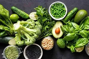 آقایان این سبزی را بیشتر بخورند؛ خانم‌ها سراغ این یکی سبزی بروند