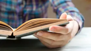 فاجعه تیراژ ۲۰۰نسخه‌ای برای جامعۀ ۹۰ میلیونی