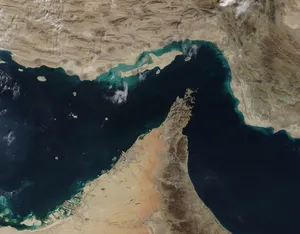 مخالفت سازمان بین‌المللی دریانوردی با اظهارات ترامپ درباره تنگه هرمز