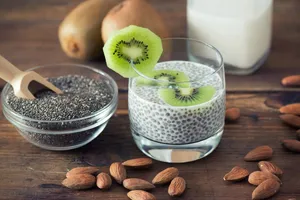 راز معلق ماندن تخم شربتی در آب چیست