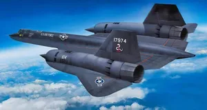 چرا لاستیک‌های هواپیمای SR-71 Blackbird نقره‌ای بودند و با نیتروژن پر می‌شدند؟