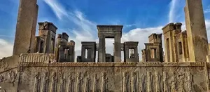 در تخت جمشید حتی یک زن نیست؛ پس این‌همه نام زنانه از کجاست؟
