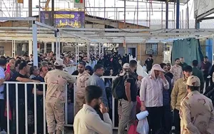 استقبال خاص عراقی‌ها از ایرانی‌ها در مرز مهران