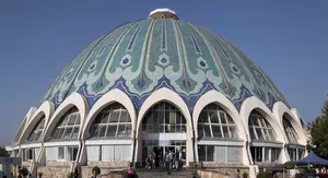 تلاقی بروتالیسم شوروی و معماری ایرانی؛ نگاهی به کتاب عکس «آسیای شوروی» (+تصاویر)