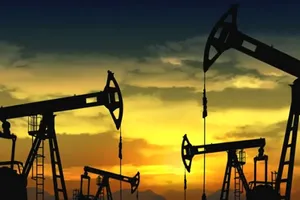 تداوم کاهش قیمت نفت در بازار جهانی
