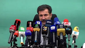 معاون پزشکیان: اقوام فرصت استراتژیک کشور هستند/  بسیار مراقب باشیم که  تا روزی نرسد آنها خود را حاشیه‌ای ببینند