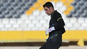 محمدرضا اخباری با عقد قراردادی دو ساله به پرسپولیس پیوست