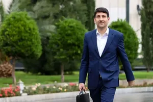 وزیر ارتباطات: اپراتور‌های هوش مصنوعی در کشور ایجاد می‌شود