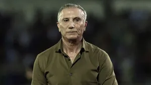 پیشنهاد معلم ورزش را جدی نگرفتم تا این‌که دیدم داورِ بازی پرسپولیس شده!