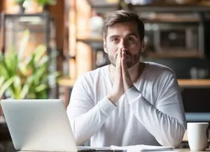 ذهن آرام، تصمیم‌های بهتر؛ چگونه شتاب افکار را مهار کنیم؟ (+اینفوگرافیک)