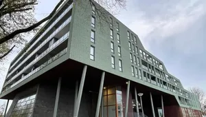 یکی از متفاوت ترین نمونه های معماری در آمستردام (+عکس)