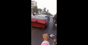 تصاویر خودروی دست‌ساز و عجیب در مشهد؛ شبیه تسلا سایبرتراک