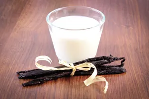 طرز تهیه شیر وانیل؛ مناسب فصول سرد