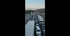 ترافیک چند کیلومتری در محور تبریز–مرند؛ مسافران از تداوم محدودیت‌ها گلایه دارند