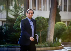 نصف شدن نرخ تورم ماهانه تیرماه؛ رئیس کل بانک مرکزی از کنترل تورم خبر داد