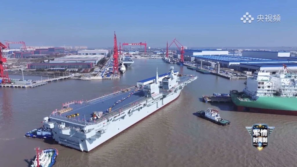 ناو Type 076 به‌عنوان نخستین ناو تهاجم آبی‌خاکی جهان