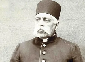«شاهزاده فرمانفرما» در جوانی با همراهانش در مسیر بازگشت به تهران (عکس)