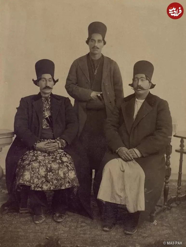 عکس یادگاری مردان ثروتمند قشقایی در دوران قاجار