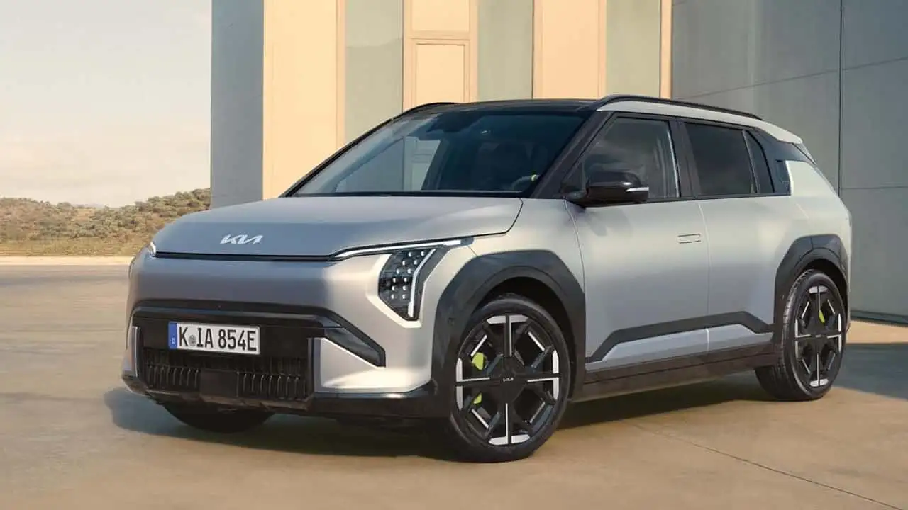EV3 GT با 288 اسب بخار خروجی EV3 GT با 288 اسب بخار خروجی