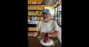 جشن تولد خاص مهران غفوریان در خارج از کشور