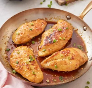 طرز تهیه سینه مرغ با سس عسل و سویا
